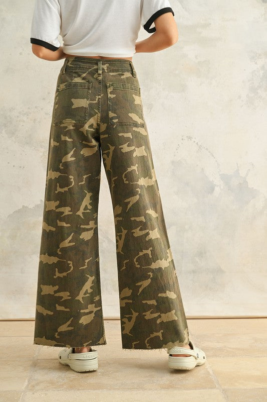 Brody Camo High Rise Pants