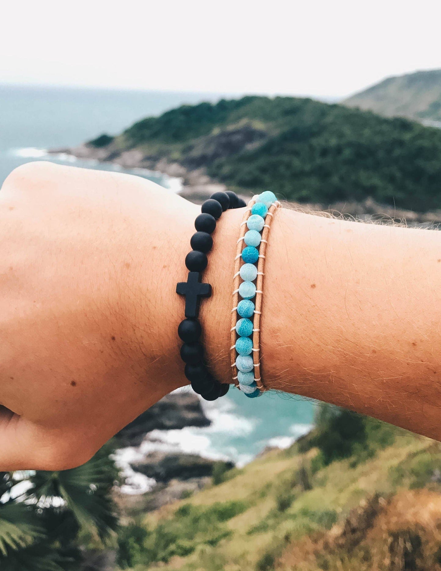 Classic Black Cross: Medium
