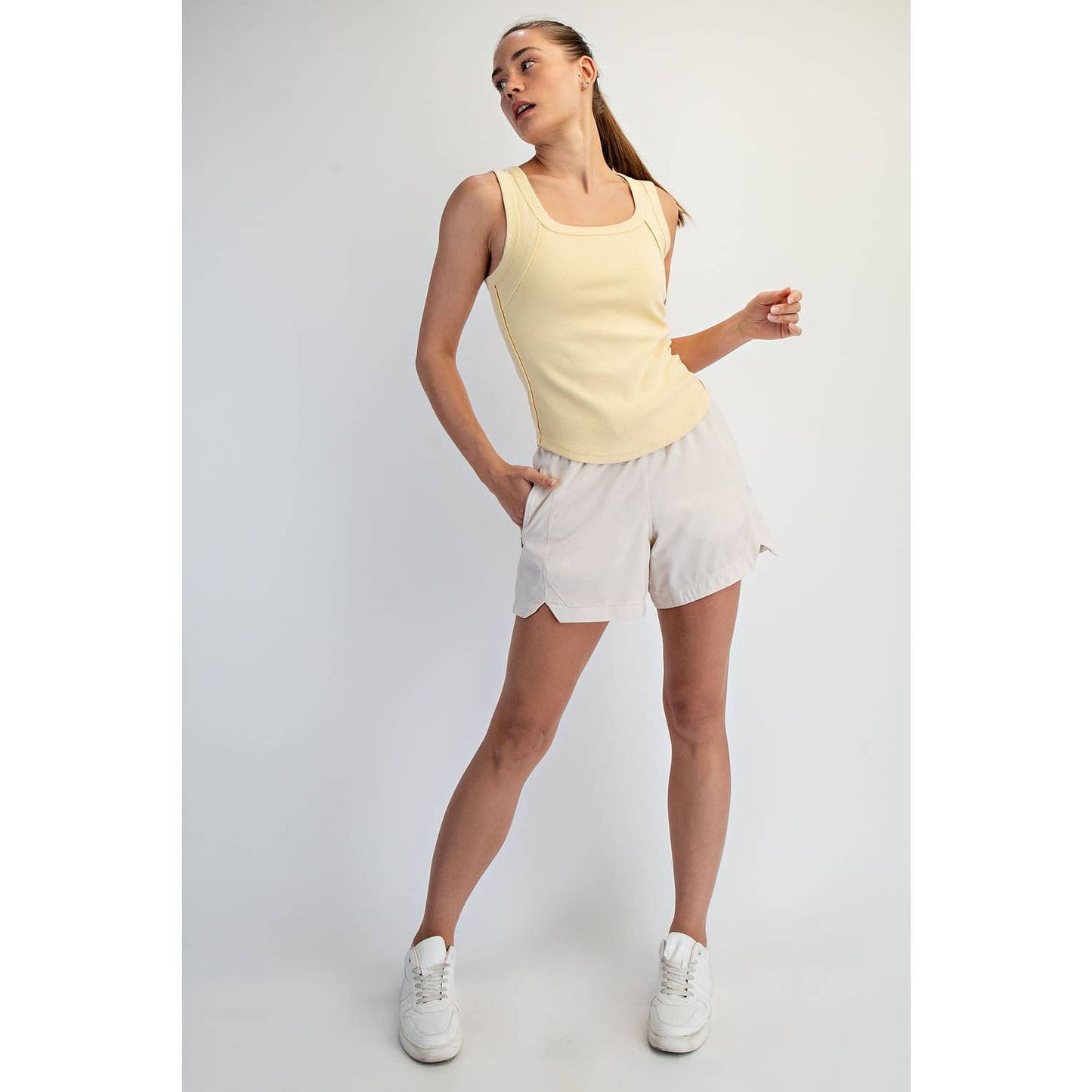 MINERAL WASHED COTTON RIB SLEEVELESS TANK: Black / S-M-L(2-2-2)