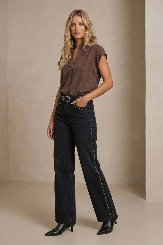 Soft Matte Drop Shoulder Blouse: Off White / L