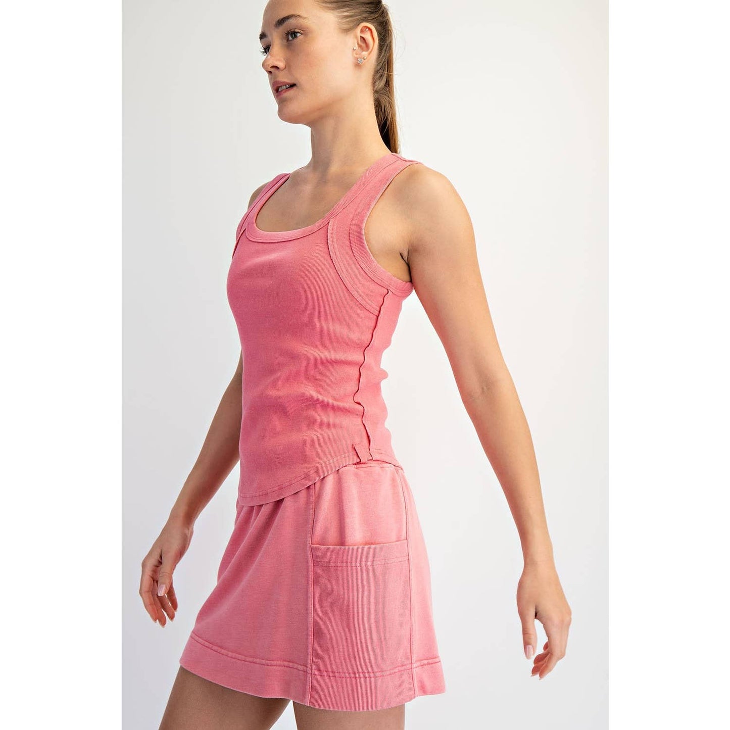 MINERAL WASHED COTTON RIB SLEEVELESS TANK: Black / S-M-L(2-2-2)