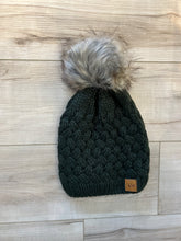 Load image into Gallery viewer, Knitted hat