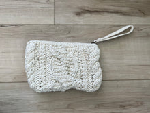 Load image into Gallery viewer, Woven Cable Knit Clutch