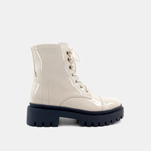 Load image into Gallery viewer, Ursula Patent Boot