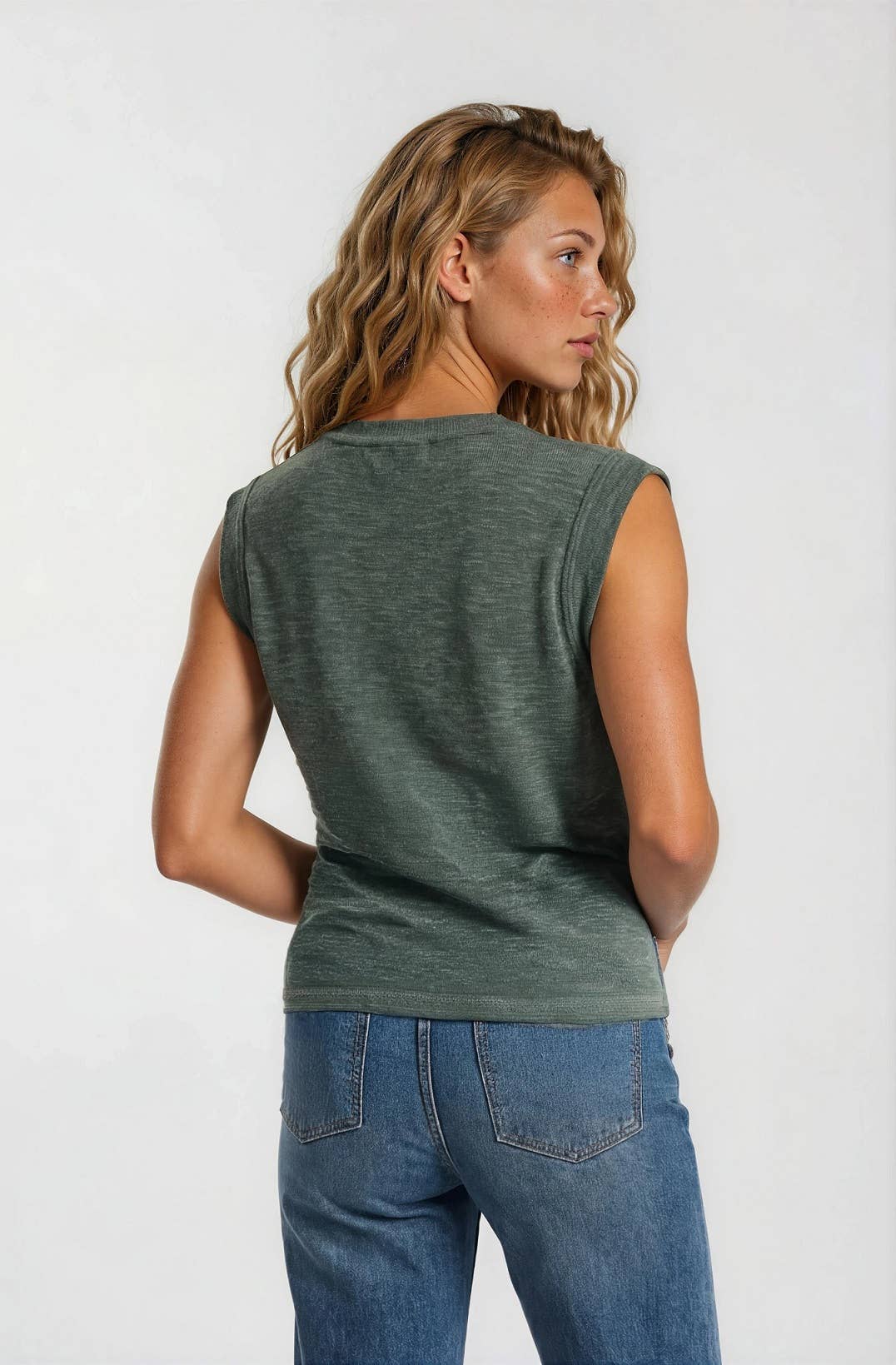 Greyson Crew Neck