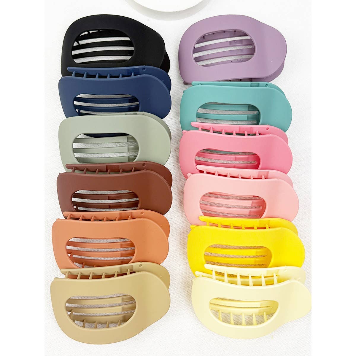 12 Colors of Oval Shape Flat Hair Claw: MIX COLOR / ONE(12)
