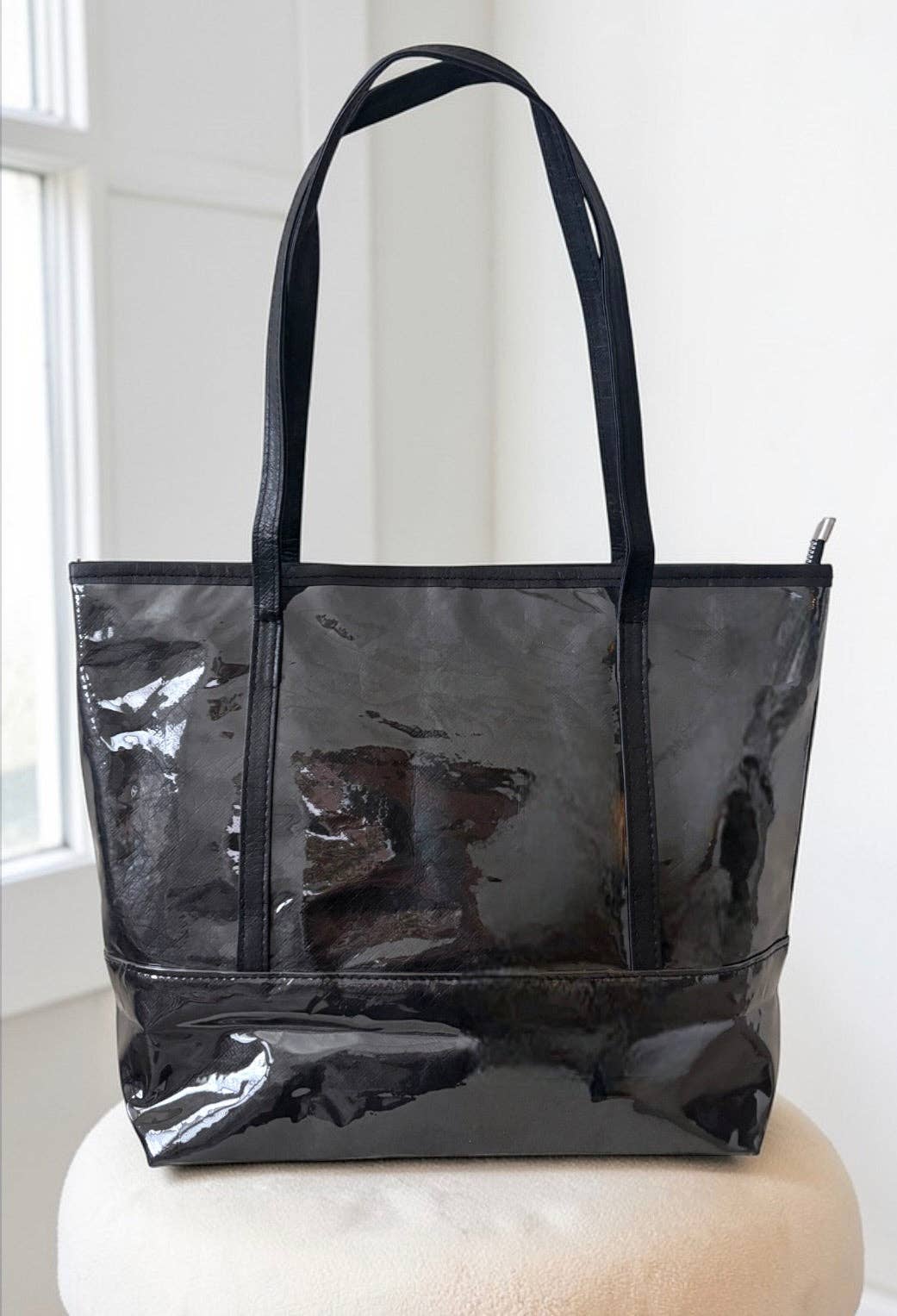 Black Shoulder Strap TOTE BAG