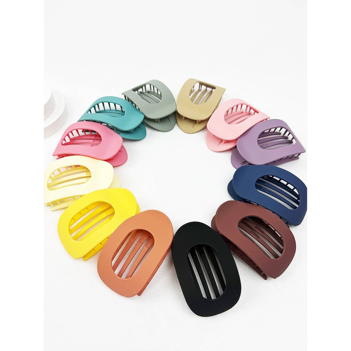 12 Colors of Oval Shape Flat Hair Claw: MIX COLOR / ONE(12)