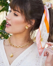 Load image into Gallery viewer, Spartina Daisy Stud Earrings