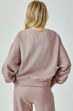 Load image into Gallery viewer, Sophie Sweatshirt
